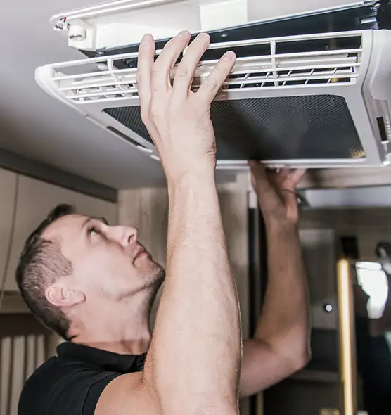  Professional Licensed And Insured Cleaners in East Hill-Meridian, WA